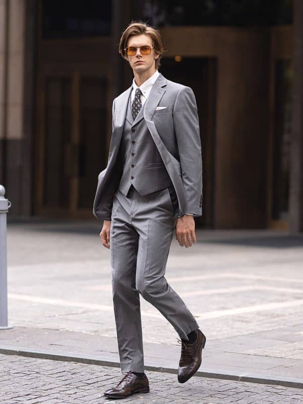 suit (2) Sophisticated British Style Wool 3-Piece Suit for Men – High-End Groom Wedding & Smart Business Commute Formal Wear