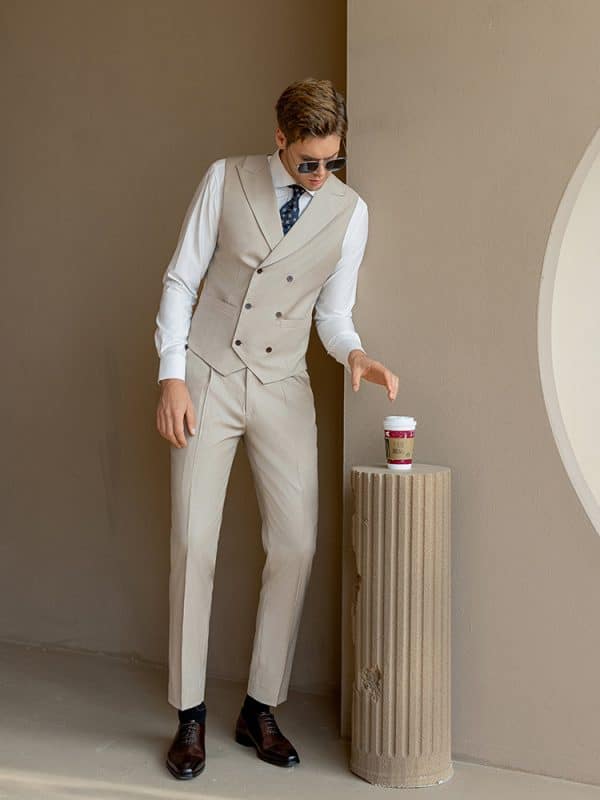 suit (3) Men’s Beige 3-Piece Wool Wedding Suit – Groom’s Formal Business Suit for Spring & Fall