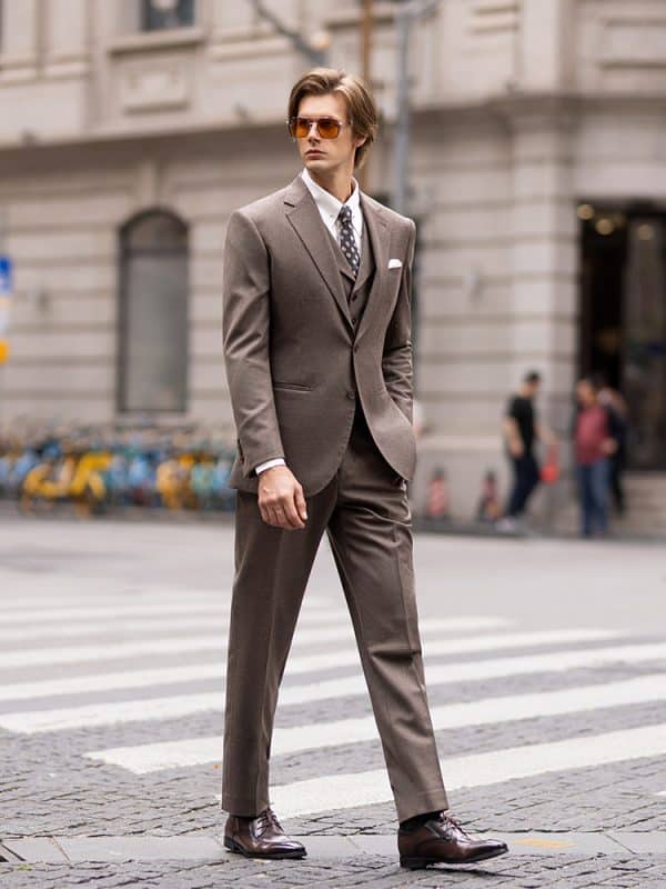 suit (3) Sophisticated British Style Brown Wool 3-Piece Suit for Men – Elegant Slim Fit Groom Wedding & Smart Casual Suit