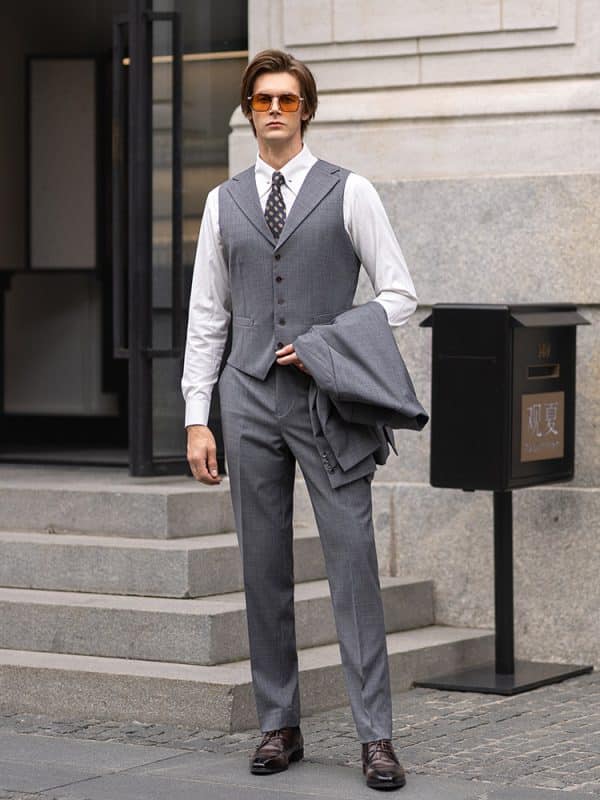 suit (5) Sophisticated British Style Wool 3-Piece Suit for Men – High-End Shadow Stripe Groom Wedding & Smart Business Formal Wear