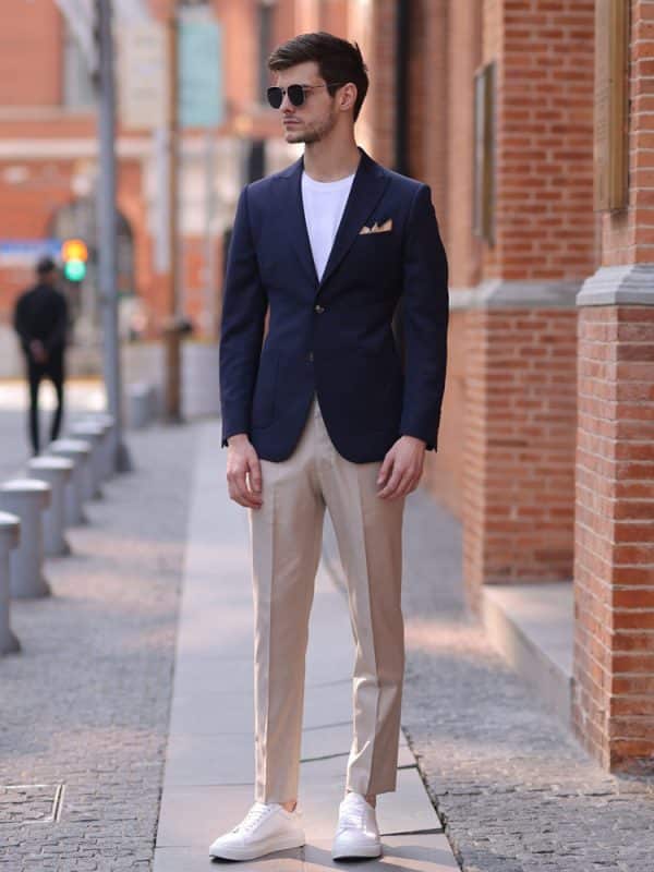 主图-03 Premium Wool Slim-Fit Men's Blazer – Versatile Solid Navy Business-Commuter Jacket