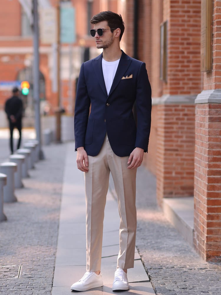 Premium Wool Slim-Fit Men's Blazer – Versatile Solid Navy Business-Commuter Jacket